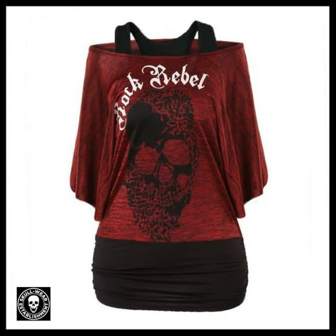 Skull Clothing, Skull Tee, Dolman Sleeve Tops, Skull Shirts, Gothic Outfits, Print Tee, Halloween Skull, Dream Clothes, Batwing Sleeve