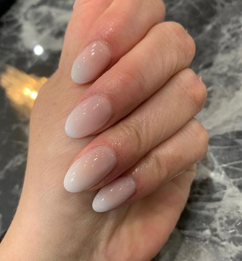 Latest Nail Trends for Fall/Winter 2020 - Nail Art Design Ideas for 2020 | Short Simple Winter Nails, Mini Canvases, Classy Nail Art, Classy Nail, Latest Nail Designs, Fall Nail Trends, Latest Nail Trends, Art Design Ideas, Gel Nail Extensions