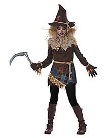 Best Girls' Scary Halloween Costumes for 2020 - Spirithalloween.com Creepy Scarecrow Costume, Scary Scarecrow Costume, Scarecrow Outfits, Creepy Scarecrow, Diy Scarecrow Costume, Last Minute Kostüm, Halloween Costumes Scarecrow, Scary Scarecrow, Scarecrow Hat