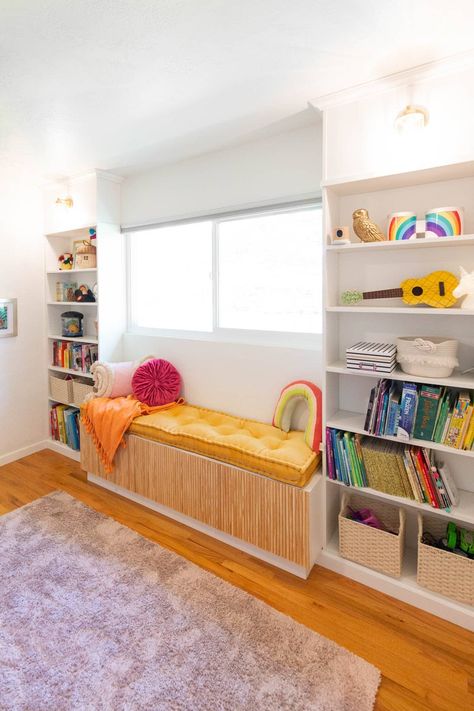 We added DIY built in bookshelves to our daughter's bedroom and it completely transformed the space! Check out this easy IKEA hack window seat with built in shelves. The instructions are simple to follow and the result is stunning. Diy Window Seat With Bookshelves, Diy Built In Bookshelves, Window Seat With Bookshelves, Toddler Bookcase, Diy Window Seat, Built In Bookshelves, Ikea Built In, Easy Ikea Hack, Daughter Bedroom