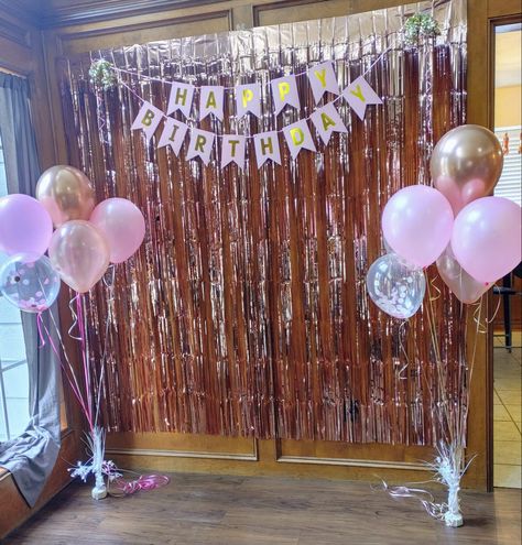 Pink Sweet 16 Photo Wall, Rose Gold Party Backdrop, Sweet 16 Picture Backdrop, Birthday Photo Op Ideas, Bday Party Photo Booth Backdrop Ideas, Picture Wall Birthday Party, Sweet 16 Party Photo Booth Ideas, Sweet 16 Backdrop Ideas Diy Photo Booth, Sweet 16 Photo Booth Ideas