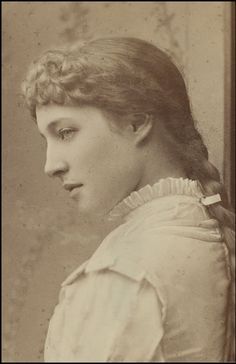 Lillie Langtry, John Everett Millais, John Brown, Historical People, Photographic Studio, Vintage Portraits, Vintage Pictures, Vintage Photographs, Vintage Beauty