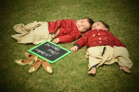 Mundan Photoshoot Ideas, Mundan Ceremony, Baby Boy Photoshoot, Boy Photoshoot, Baby Photoshoot Ideas, First Haircut, Baby Box, Baby Photoshoot, Photoshoot Ideas