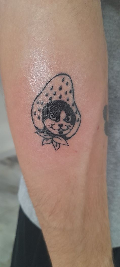 Tattoo of a cat inside a strawberry Cherry Cat Tattoo, Cat Strawberry, Strawberry Tattoo, Strawberry Cat, Cat Tattoo, A Cat, Tatting, Tattoo Ideas, Tattoos