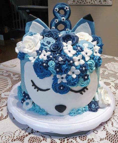 Arctic Fox Birthday Cake, Arctic Fox Cake, Bangchan Cake, Wolf Birthday Cake, Wolf Birthday, Reindeer Party, Wolf Cake, Birthday Cake For Cat, Fox Cake