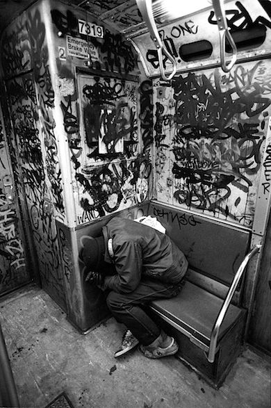 80s Graffiti Nyc Subway, Nyc Subway Graffiti, New York 80s Aesthetic, The Bronx Aesthetic, Old New York Aesthetic, Bronx 1970s, Bronx Aesthetic, Nyc 1970s, Homeless Aesthetic