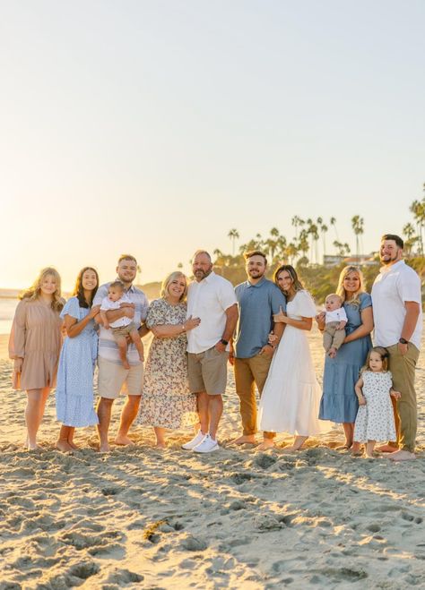 Extended Beach Family Pictures, Professional Family Beach Pictures, Beach Theme Family Pictures, Denim Family Beach Pictures, Beach Family Pictures Color Scheme, Family Beach Pictures Outfits Blue, Extended Family Beach Pictures Outfits, Family Pictures Outfits Beach, Big Family Beach Photoshoot