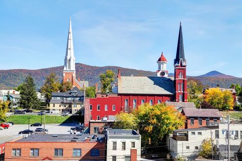 Rutland Vermont, Torch Lake, Mackinac Island, Mountain Town, Appalachian Trail, Northern Michigan, Green Mountain, Scenic Routes, Covered Bridges