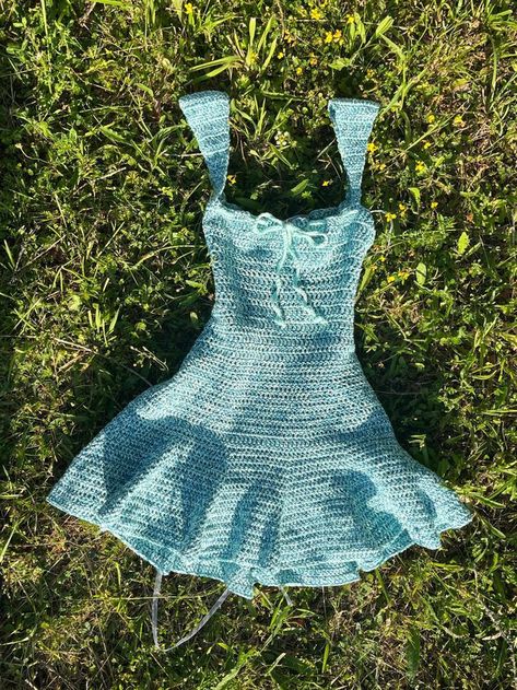 Easy Crochet Dress Pattern, How To Crochet A Dress, Cottagecore Crochet Ideas, Crochet Mermaidcore, Crochet Dress Aesthetic, Crochet Projects Clothes, Crochet Prom Dress, Crochet Cottage Core, Cute Crochet Dress