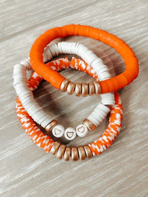 Clay Bead Bracelet Ideas Earth Tones, Fall Claybead Ideas, Clay Bead Bracelet Ideas Orange, Handmade Orange Heishi Beads Friendship Bracelets, Orange Heishi Beads Bracelet Gift, Fall Heishi Bracelets, Fall Bracelets Clay Beads, Thanksgiving Bracelet Ideas, Heishi Earrings