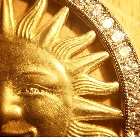 One more sunrise before our very rare 15% off of our entire online store expires. Get yours before 10am tomorrow morning! Apollo Aesthetic, Apollo Greek, Gold Aesthetic, Gold Sun, Greek Myths, Yellow Aesthetic, Greek Gods, Greek Mythology, Plexus Products