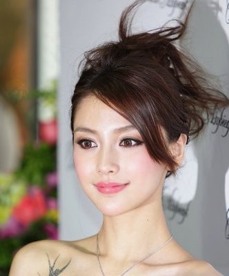 Angelababy Angela Baby, Korean Makeup Tutorials, Pretty Makeup Looks, Asian Bridal, Best Beauty Tips, Asian Makeup, Pretty Makeup, Beauty Face, Pretty Face