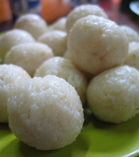 African Sticky Rice Balls the Best African Food Recipe Sticky Rice Balls Recipe, Somalian Recipes, Sweet Rice Balls Recipe, Africa Dishes, Nigerian Rice, Vegan African Recipes, Cuban Rice And Beans, African Rice, Sticky Rice Balls