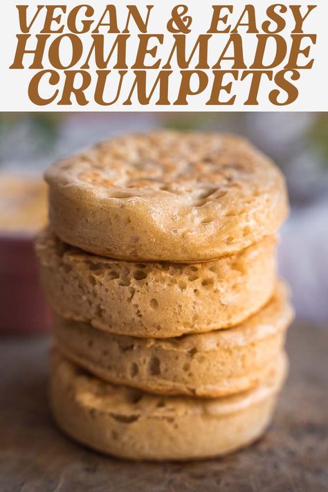 Vegan Crumpets, Crumpets Recipe, Homemade Crumpets, Banana Bread Baked Oatmeal, Crumpet Recipe, Vegan Breads, Vegan Bread Recipe, British Recipes, Dessert Smoothie