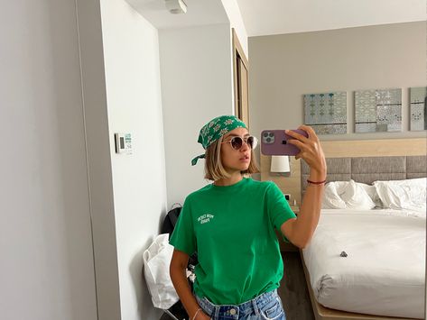 #summer #ootd #green #bandana #morocco Green Bandana Outfits, Bandana Outfit, Ootd, Green, Hair Styles, How To Wear