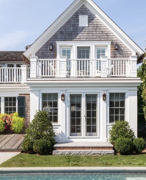 South Hampton Homes, Hamptons Architecture, New England House, Patrick Ahearn Architect, 1900s Home, Nantucket Style Homes, Patrick Ahearn, New England Beach House, Nantucket Home