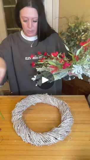 Here’s a really SIMPLE TWIG WREATH tutorial using 4 floral bushes and a bow!!  #diy #onawhimm #giftsforfriends #giftsforthehome #simplediy | By On A Whimm Wreaths and Decor by DonaFacebook Fall Wood Crafts, Twig Wreath, Diy Crafts Room Decor, Christmas Gif, Christmas Arrangements, Wreath Tutorial, Christmas Ornament Crafts, Ornament Crafts, Flower Wreath