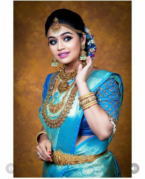 Saree Ceremony Stills, Puberty Poses, Kids Saree, Model Saree, Saree Ceremony, South Indian Bride Saree, Indian Bride Poses, Saree Stills, Bride Photos Poses