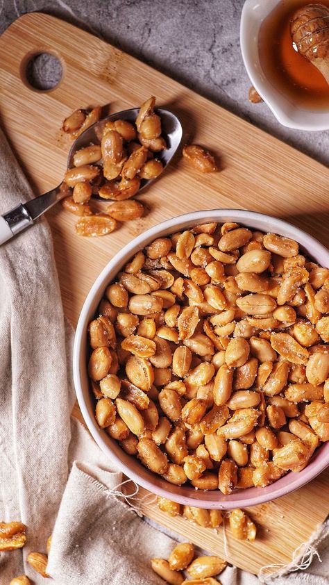 Honey Roasted Peanuts Recipe, Roasted Peanuts Recipe, Peanut Photography, Peanut Snack, Honey Roasted Peanuts, Peanut Recipes, Guys Night, Honey Roasted, Food Heaven