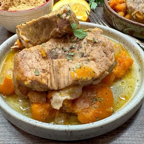 Slow Cooker Pork Chops and Sweet Potatoes - Back To My Southern Roots Apple Pork Chops Crockpot, Pork Chops And Sweet Potatoes, Potato Recipes Crockpot, Crock Pot Sweet Potatoes, Pork Crockpot Recipes, Pork Chops And Potatoes, Apple Pork Chops, Pork Chop Dinner, Crockpot Pork Chops