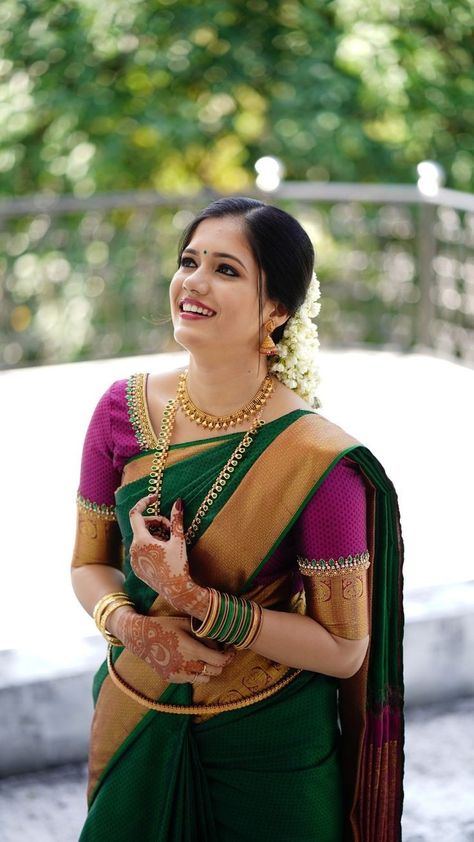 https://youtu.be/sX4hKZ9LSy4 Saree For Engagement Brides, Traditional Kerala Wedding, Green Saree Contrast Blouse, Contrast Blouse Designs, Blouse Designs For Silk Sarees, Contrast Saree, Saree Contrast Blouse, Gold Blouse Designs, Telugu Culture