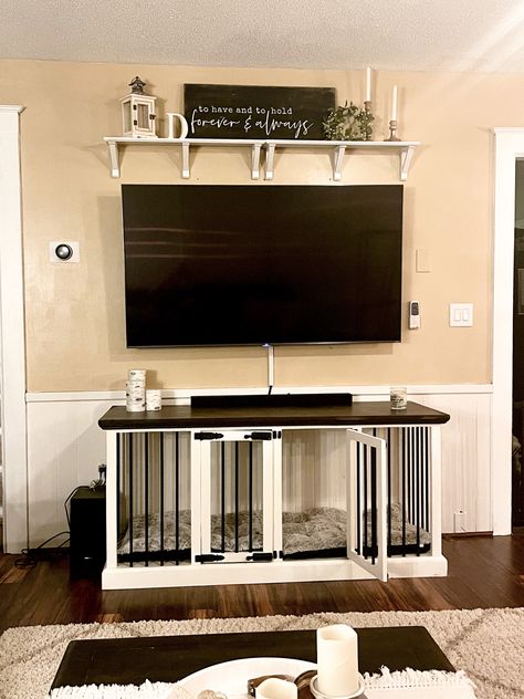 Entertainment Dog Kennel, Dog Areas In House Small Living Room, Home Dog Kennel Ideas, Modern Dog Kennel, Entertainment Decor, Tv Built In, Living Room Built Ins, Living Room Setup, Dog Crate Furniture