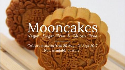 Gluten Free Mooncake Recipe, Gluten Free Moon Cakes, Vegan Moon Cake, Gluten Free Chinese, Mooncake Recipe, Book Food, Gluten Free Pastry, Autumn Moon, Vegan Holiday