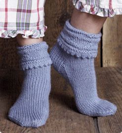 Free Bed Socks Pattern from Vogue Knitting · Knitting | CraftGossip.com Socks Knitting Pattern, Pretty Socks, Knit Slippers, Socks Knitting, Little Cotton Rabbits, Bed Socks, Sock It To Me, Vogue Knitting, Socks Pattern