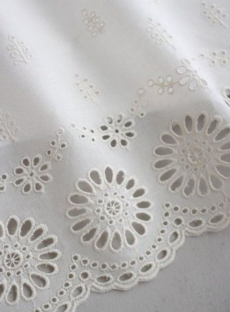 Eyelet Lace Fabric, Beaded Pillow, Cutwork Embroidery, Hand Embroidery Flowers, Linens And Lace, Hand Embroidery Art, Embroidery Fashion, Eyelet Lace, White Embroidery