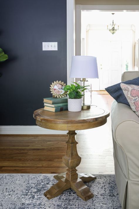 Living room traditional southern