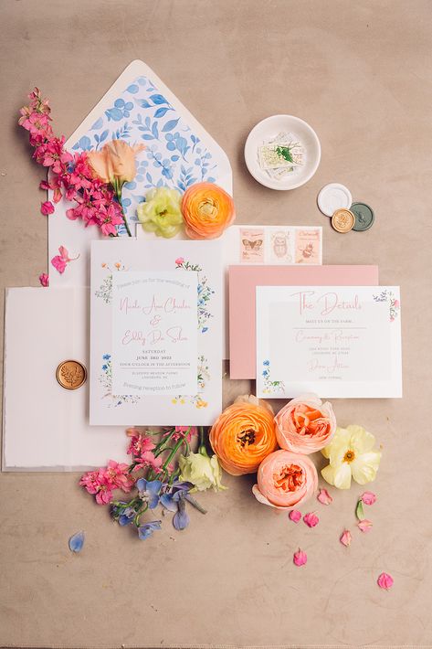 Eddy Nicole Wedding – Cirque91: Wedding Photo Video Minimalistic Colorful Wedding, Multicolor Pastel Wedding, Wedding Colorful Theme, Modern Colorful Wedding Signage, Wedding Colours Spring, Colorful Wedding Details, Bold Summer Wedding Colors, Bright And Colorful Wedding, Bright Garden Wedding