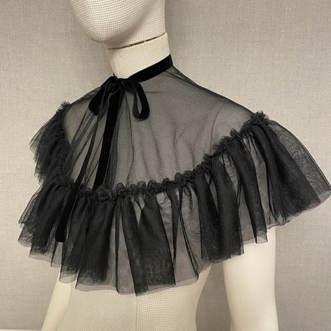 tulle ruffle cape - made from soft, light and semi-transparent tulle fabric finish with adjustable velvet bow closure great gift for girl - when she puts it on, it will immediately help her feel like a little princess sophisticated accessory - elevates your outfit with a touch of elegance For more products, colors and styles refer to my shop: https://www.etsy.com/shop/MillimomShop Caplet Outfits, Faerie Goth Fashion, Tulle Sewing Projects, Diy Club Outfits, Cute Elegant Outfits, Capelet Outfit, Tulle Mask, Tulle Top Diy, Goth Sewing Patterns