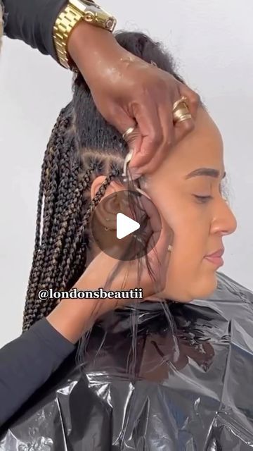 ✨Darlynda George✨-📍MARYLAND📍 on Instagram: "#LBKNOTLESSBOXBRAIDS
WWW.LONDONSBEAUTII.COM
Link in my bio ☝🏾
#LondonsBeautii
•
Shop @londonsbeautiiaccessories
WWW.LONDONSBEAUTII.COM
Link in bio 
•
#dmvhairstylists #dmvbraids #dmvbraiders #knotlessbraids #knotlessboxbraids #knotlessboxbraidsdmv #knotlessbraids #knotlessbraidsdmv #naturalhair #protectivestyles #protectivestyle #naturalhair #protectivehairstyles #hairsalonnearme #lbknotlessboxbraids #knotlessbraids" Knotless Braid Hairstyles, How To Braid Hair, Braids With Shaved Sides, Shaved Sides, Back Off, Plaits, Protective Styles, Protective Hairstyles, Box Braids