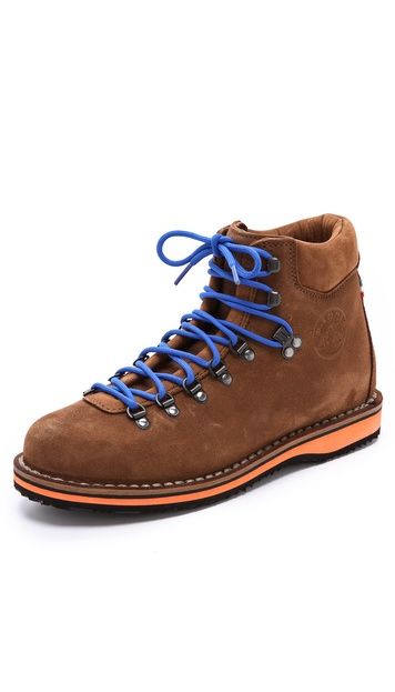 Diemme Roccia Vet Boots Diemme Boots, Summer Hiking Boots, Winter Hiking Boots, Best Hiking Boots, Best Hiking Shoes, Mens Fashion Rugged, Hiking Fashion, Hiking Boots Women, Mens Boots Fashion