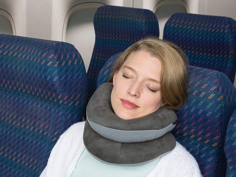 This $20 travel pillow saves my neck on long flights Best Neck Pillows For Travel, Best Neck Pillow For Flying, Best Travel Pillow Airplane, Travel Pillow Airplane, Best Neck Pillow, Travelon Bags, Travel Neck Pillow, Travel Pillows, U Shaped Pillow