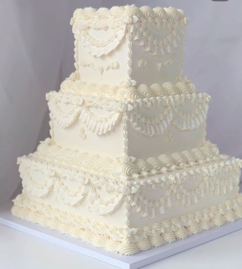 Victorian Wedding Cakes, Victorian Cakes, 4 Tier Wedding Cake, Wedding Cake Pearls, Square Wedding Cakes, Instagram Square, Small Wedding Cakes, Classic Wedding Cake, Luxury Wedding Cake