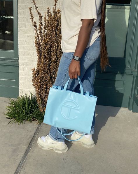 Blue Telfar Bag Outfit, Telfar Aesthetic, Blue Telfar Bag, Telfar Outfit, Telfar Bag Outfit, Black Bag Outfit, Telfar Bags, Telfar Bag, Dior And I