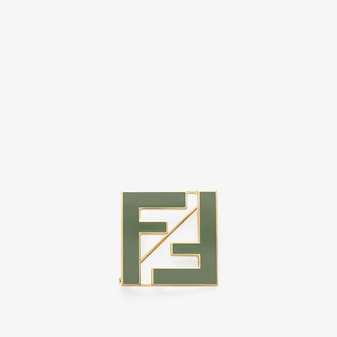 Fendi Store, Fashion Show Looks, Metal Brooch, Green Metal, Exclusive Gift, Bags Accessories, Online Fashion, Ibm Logo, Brooches