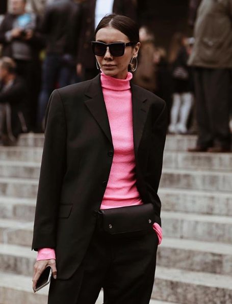 Photo Black Turtle Neck, Visual Notes, Pink Blazer, Black Trousers, Pink Jacket, Work Wardrobe, Turtle Neck Top, Pink Top, Black Blazer