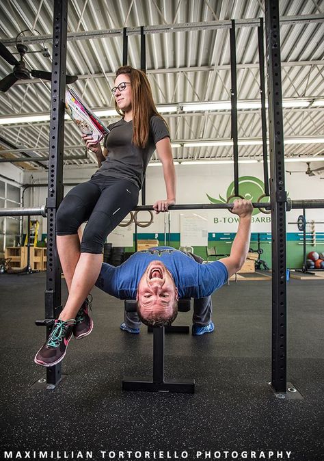 Gym, weightlifting, and crossfit engagement photo shots are awesome but there is a few too many of the same overhead squat and chalk heart. We tried to be a little different here. Thanks Max Tortorello for these awesome photos. Crossfit Wedding, Crossfit Couple, Partner Workouts, Ideas For Engagement Photos, Themed Engagement Photos, Ideas For Engagement, Gym Photoshoot, Engagement Photo Ideas, Fitness Photoshoot