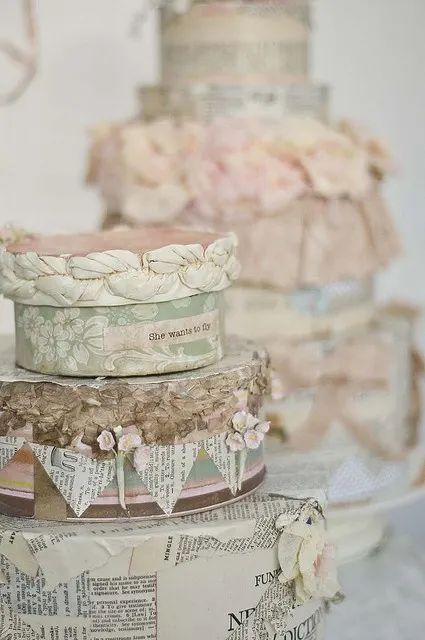 101 Prettiest Pinterest Shabby Chic - My Picks - HubPages Chic Decor Diy, Shabby Chic Diy Projects, Altered Box, Shabby Chic Boxes, Shabby Chic Diy Crafts, Shabby Chic Storage, Box Project, Estilo Shabby Chic, Shabby Chick