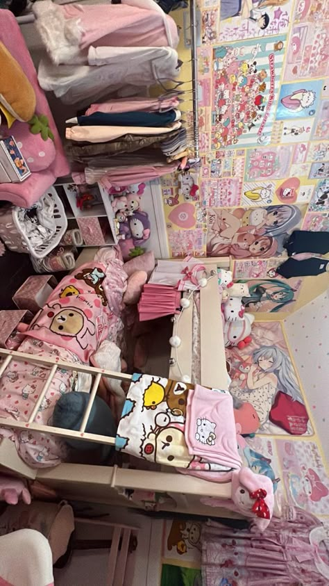 Creepyhoarder Room, Cute Core Room Ideas, Rilakkuma Poster, My Melody Pillow, Plush Strawberry, Cutecore Room, Kawaii Room Ideas, Kawaii Bedroom, Hello Kitty Rooms