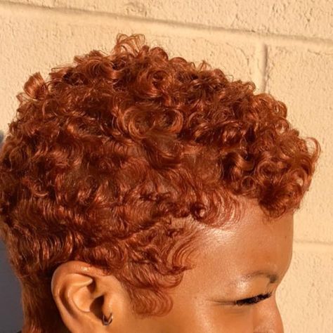 Short Hairstyle Women 4c, 4c Hair Styles, Short Copper Hair, Hairstyles For Thinning Hair, Short Hairstyle Women, Short Shaved Hairstyles, Natural Hair Salons, Tapered Natural Hair, Natural Hair Cuts