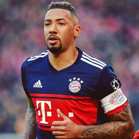 141.3k Likes, 429 Comments - FC Bayern Official (@fcbayern) on Instagram: “©️@jeromeboateng leads out #FCBayern as #captain (at the beginning) for the 1st time.…” Jerome Boateng, Black Stars, 29 Years Old, Bayern Munich, Black Star, Fifa World Cup, Munich, Ghana, Fifa