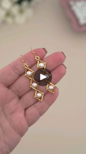 2.3K reactions · 638 shares | Easy DIY Earrings Design using Bugle Beads: Gold Diamond Pearl Earrings Making | Handmade Pearls Jewelry Tutorial. 1 Minute How to Make Beaded Pearl Earrings at home. Arts & Crafts Jewellery usings Pearls, Bugle Beads, Seed Beads & Thread. 

#beadsjewelry #earrings #pearl #pearlearrings #pearljewelry #handmadejewelry #jewellerydesign #jewelrytutorial #diyjewelry #diyjewelrymaking  #howtomake #tutorial #earringsoftheday #fypシ❤️💞❤️ #viral #shorts #jewellerytutorial #earringtutorial #beadlot #beading #beadingtutorial #bijoux #diyearrings #diyearringstutorial #bugle | Bead Lot | beadlotcanada · Original audio Bugle Beads Earrings, Seed Pearl Jewelry, Diy Earrings Pearl, Diy Pearl Earrings, Diy Earrings Tutorial, Handmade Pearl Jewelry, Handmade Wedding Jewellery, Beautiful Beaded Jewelry, Lace Necklace