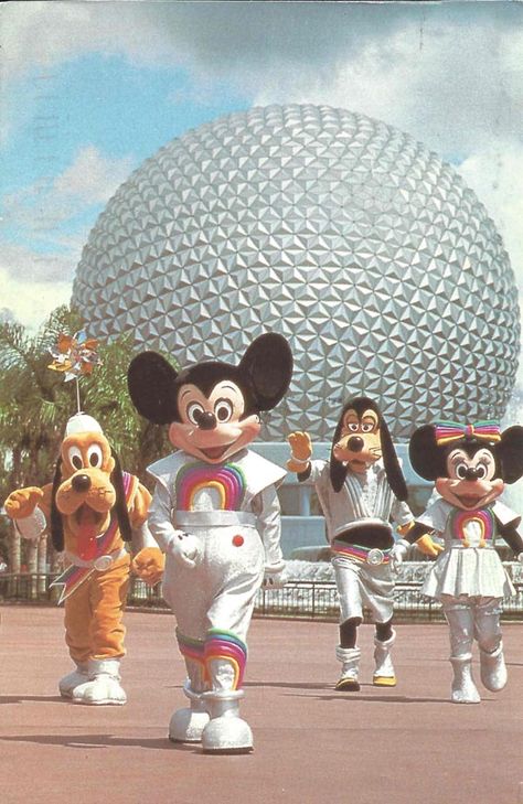 Space Mickey and Friends - Vintage Disney Postcards: EPCOT’s Spaceship Earth Disneysea Tokyo, Disney Characters Costumes, Disney Mug, Disney World Characters, Epcot Center, Retro Disney, Disney Memories, Disney World Florida, Disney Epcot