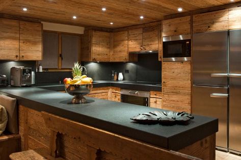 Chalet Kitchen, Barn Remodel, Mountain Kitchen, Chalet Chic, Barn Kitchen, Chalet Design, Luxury Ski Chalet, Ski Chalets, Chalet Style