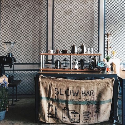 Slow Coffee Bar, Slow Bar Coffee Design, Slow Bar Coffee, Coffee Shop Counter, Coffee Signage, Film Instagram, Cafeteria Design, Coffee Counter, Mobile Coffee Shop