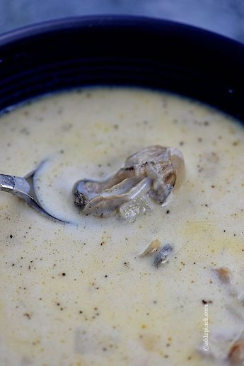 Oyster Stew Recipes, Canned Oysters, Oyster Soup, Oyster Stew, Chicken Dressing, Grilled Oysters, Oyster Recipes, Fresh Oysters, Soup And Stew