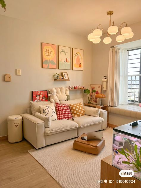 Douyin Living Room, Chinese Apartment Aesthetic, Kawaii Interior Design, Korean Small Apartment, Korean Living Room, Kawaii Interior, Small Apartment Ideas, Korean Apartment Interior, Cozy Apartment Decor